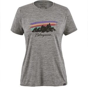 💫Patagonia Women’s Capilene™️ Cool Daily Graphic Tee, Small, Worn ONCE! Grey